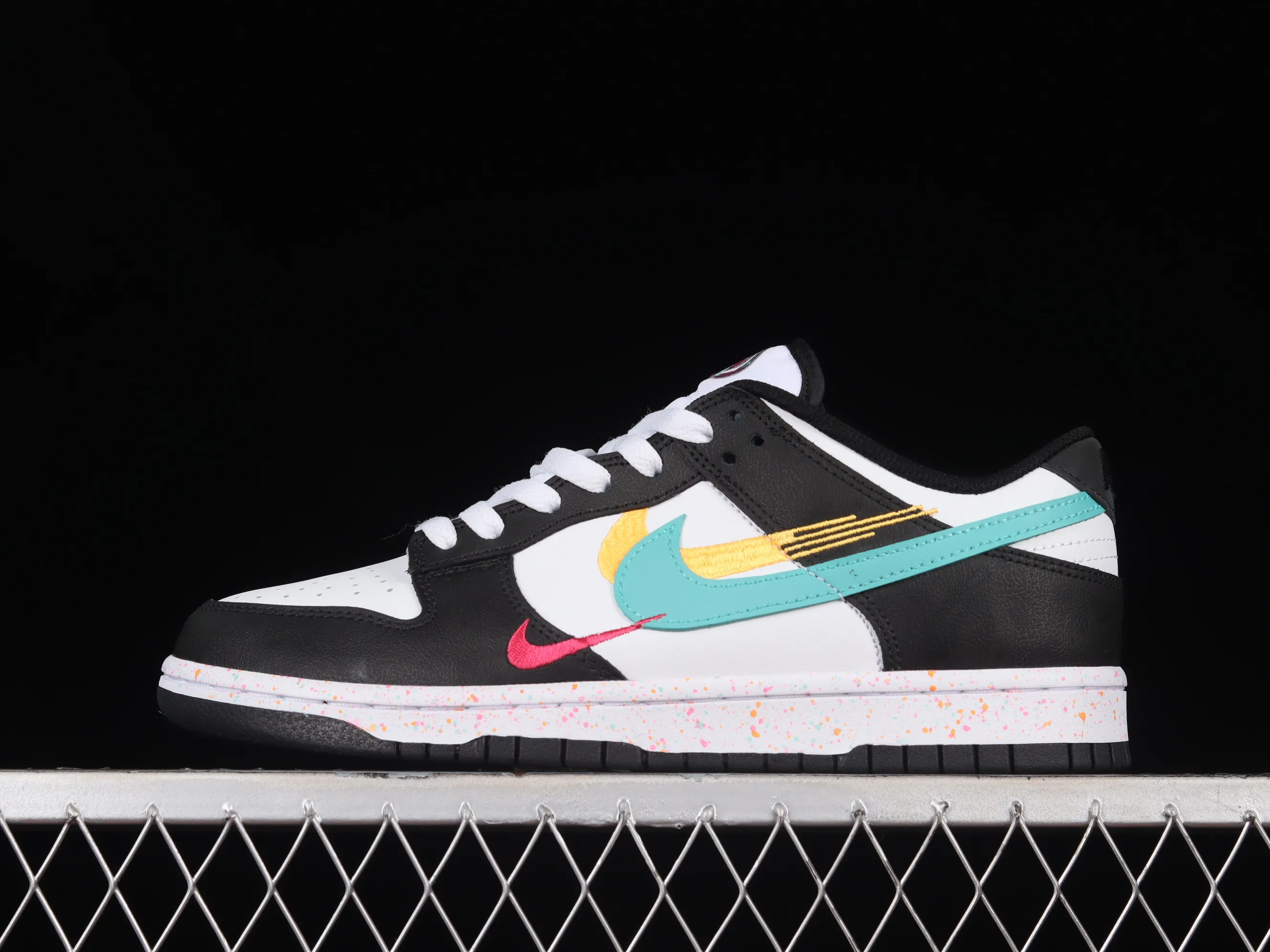 All categories Nk SB Dunk series Nk SB Dunk Low low-top sneakers Nk Dunk Low "Lunar New Year" SB low-top casual sneakers FD4623-131